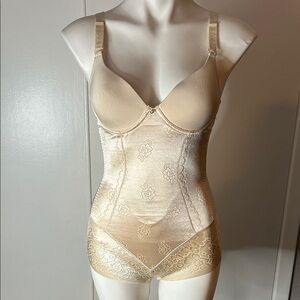 Shiny Vintage Shapewear